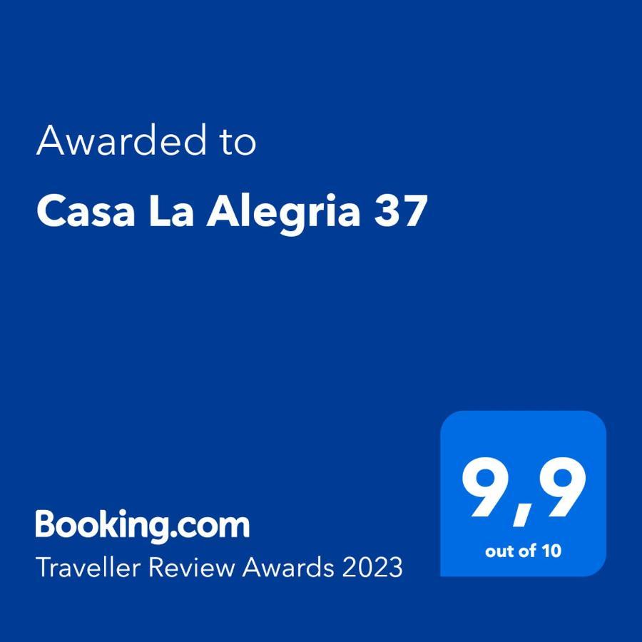 Casa La Alegria 37 Bed & Breakfast Villanueva de Tapia Exterior photo